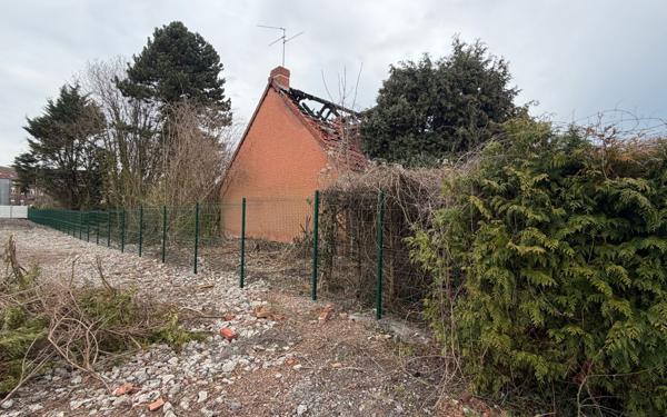 Terrain à vendre    Raismes