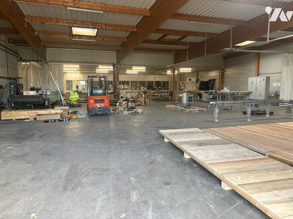 Bâtiment industriel d'environ 1500 m² à vendre dans la zone d'activités de BRAY SUR SOMME à pro...