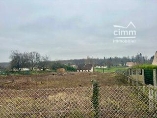À VENDRE – Beau terrain constructible – Environnement calme