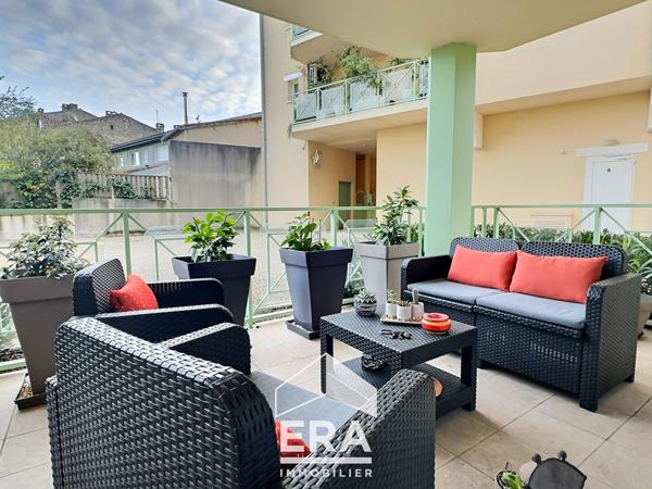 APPARTEMENT T4 - TERRASSE ET PARKING