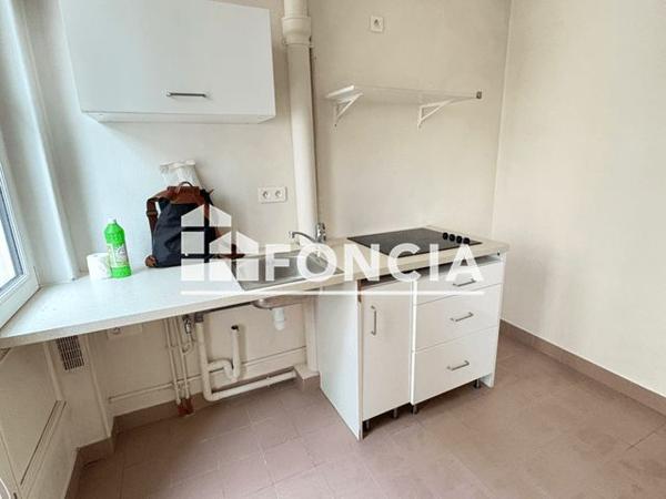 Location Appartement 2 pièces 30 m² - 23 RUE DE LA COLLEGIALE Paris 75005