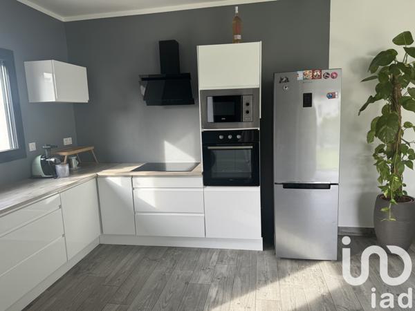 Maison à vendre 4 pièces 130 m² Vauvert