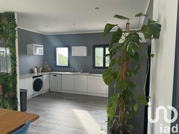 Maison à vendre 4 pièces 130 m² Vauvert