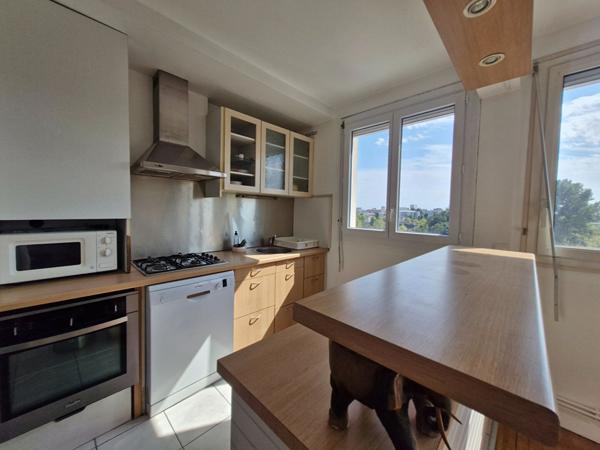 A LOUER T2 MEUBLE   AMIDONNIERS AVEC STATIONNEMENT