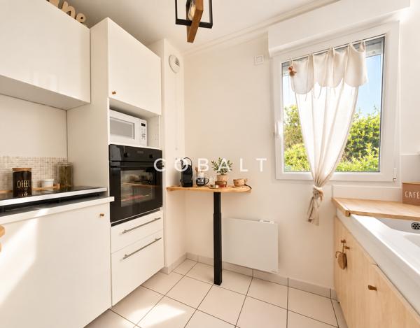 Appartement en rez-de-jardin - 48.21 m² - 1 Chambre - Place de stationnement privative + Cave - Escoublac