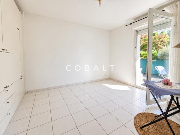 Appartement en rez-de-jardin - 48.21 m² - 1 Chambre - Place de stationnement privative + Cave - Escoublac