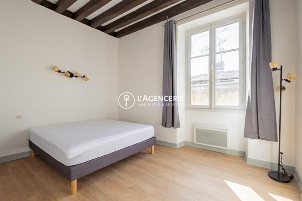Appartement T2 meublé de 52m² – Place Meynard