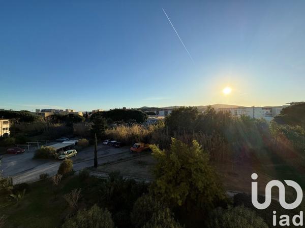 Appartement 3 pièces de 51 m² à Le Lavandou (83980)