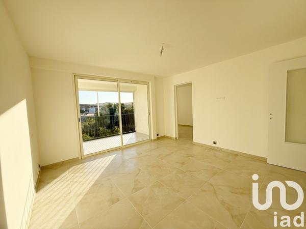 Appartement 3 pièces de 51 m² à Le Lavandou (83980)