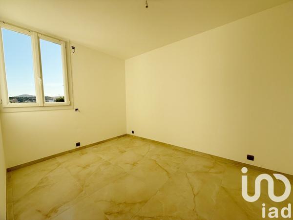 Appartement 3 pièces de 51 m² à Le Lavandou (83980)
