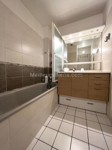 Livry-Gargan Appartement F3 + Terrasses de 18m2 et Box!