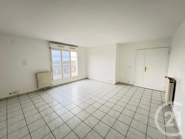 Appartement F4 à vendre  4 pièces - 84 m2 SERRIS - 77
