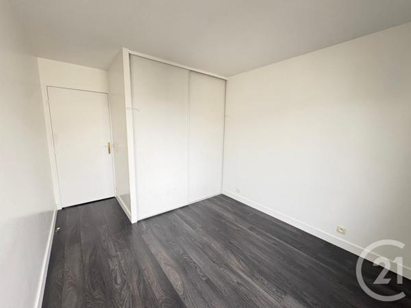 Appartement F4 à vendre  4 pièces - 84 m2 SERRIS - 77