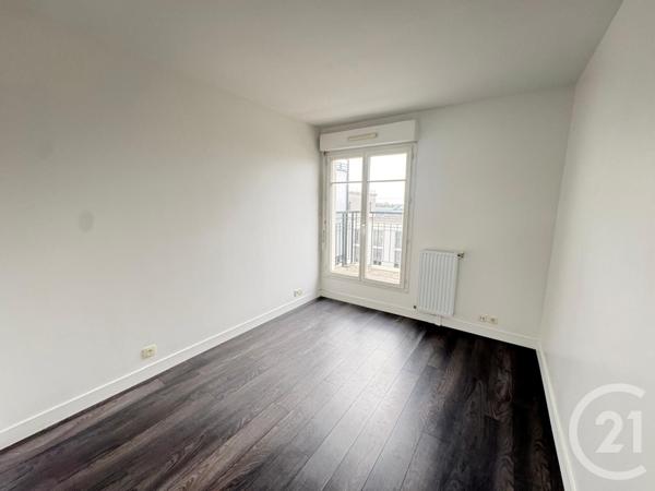 Appartement F4 à vendre  4 pièces - 84 m2 SERRIS - 77