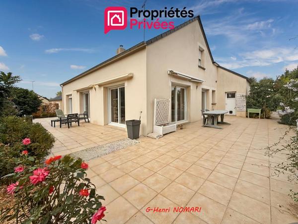 Chateaubriant - Maison7 pièce(s) 140 m2, 4 Chambres, 1174m² de terrain