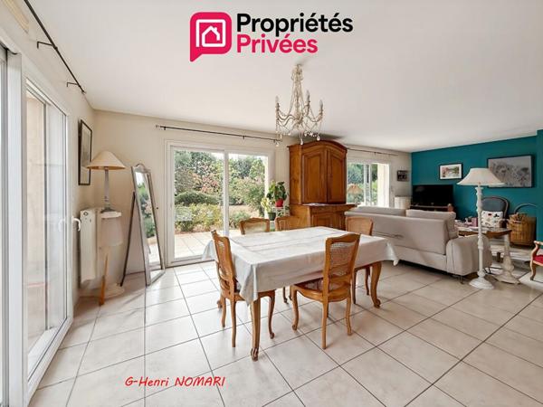 Chateaubriant - Maison7 pièce(s) 140 m2, 4 Chambres, 1174m² de terrain