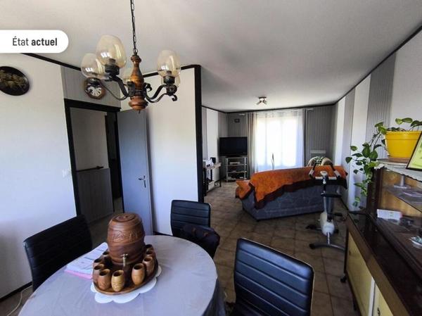 Maison 192 240 € Montlieu-la-Garde 6 p 183 m² DPE D