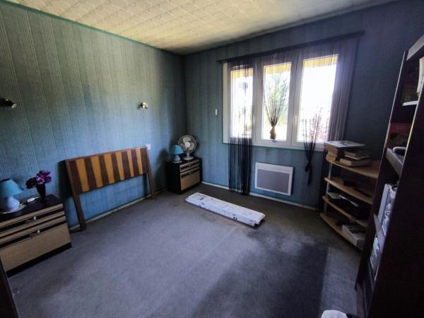 Maison 192 240 € Montlieu-la-Garde 6 p 183 m² DPE D