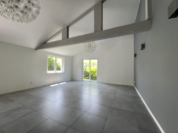 Maison à vendre |  Saint-Clément-de-Rivière |  5 pièces | 166 m²