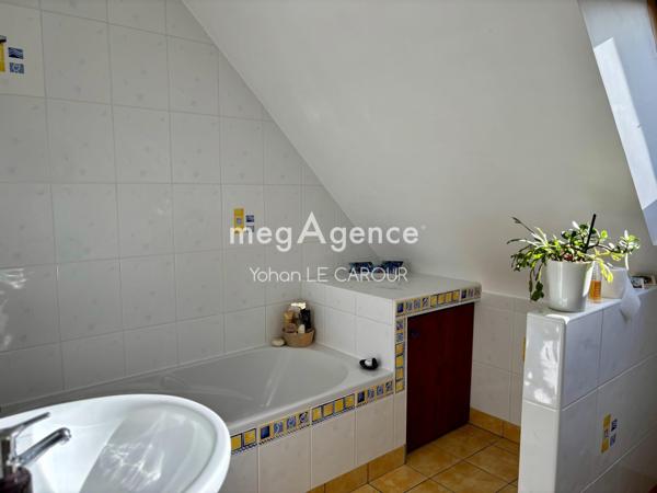 Maison à KERVIGNAC, 56700 - 6 pièces 112m²