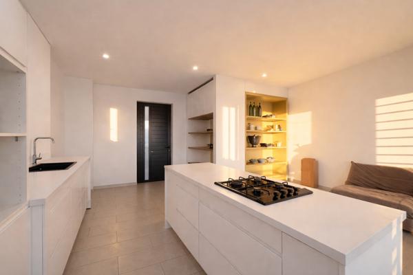 Maison 60 m² + studio avec entrée  indépendante  30 m² loué 800 €/mois     TOTAL  90m2