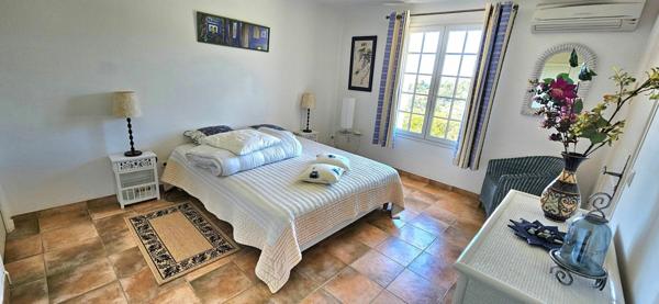 Maison à vendre    7 pièces •  Grimaud