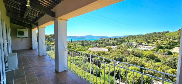 Maison à vendre    7 pièces •  Grimaud