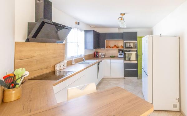 Maison à vendre    7 pièces •  Saint-Sulpice-de-Royan