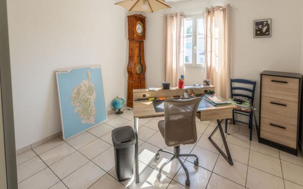 Maison à vendre    7 pièces •  Saint-Sulpice-de-Royan