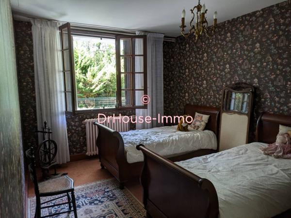 Maison à vendre 10 pièces de 182 m²