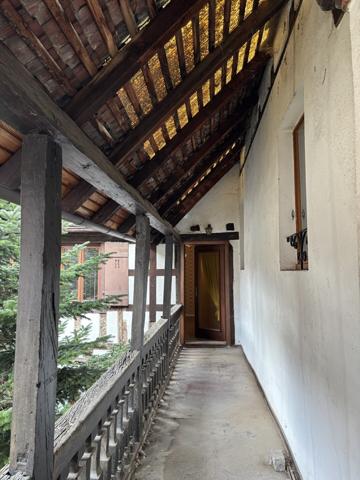 Maison de ville 3 pièces/ double garage /cour - centre historique