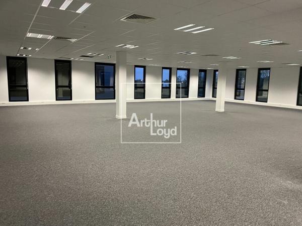 Bureaux à louer - LIEUSAINT
