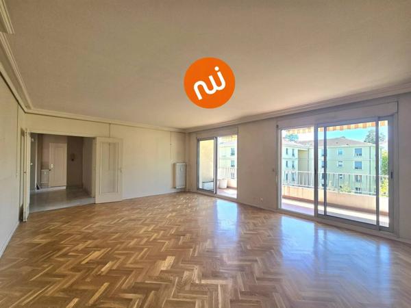 Appartement T3 91m² à Tassin le Bourg - Parking privé