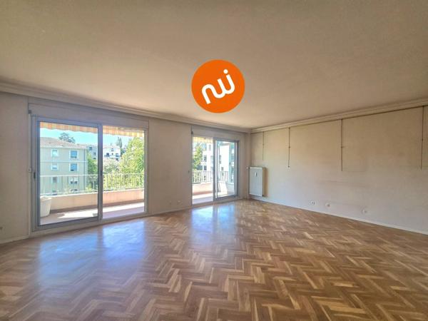 Appartement T3 91m² à Tassin le Bourg - Parking privé