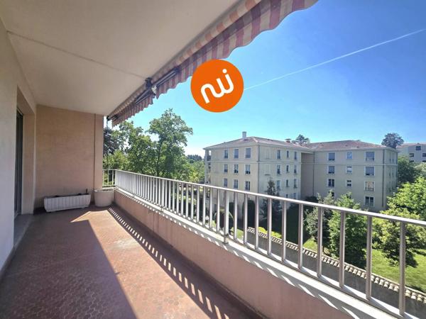 Appartement T3 91m² à Tassin le Bourg - Parking privé