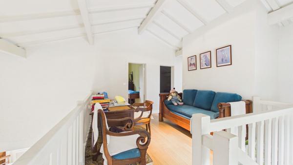 Maison sur terrain de 2100 m² - Fond d'une impasse. Anglet