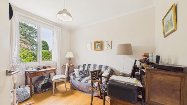 Maison sur terrain de 2100 m² - Fond d'une impasse. Anglet