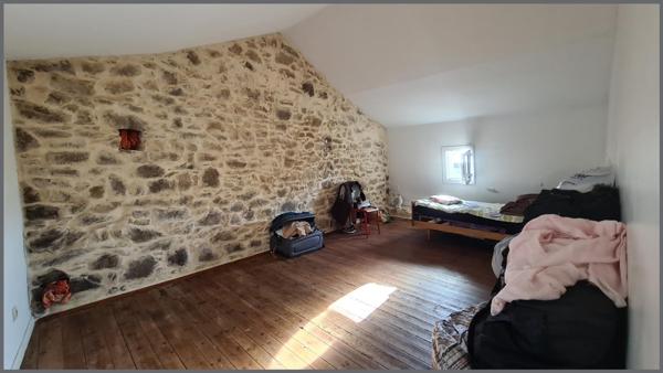 Maison à BRESSUIRE, 79300 - 7 pièces 119m²