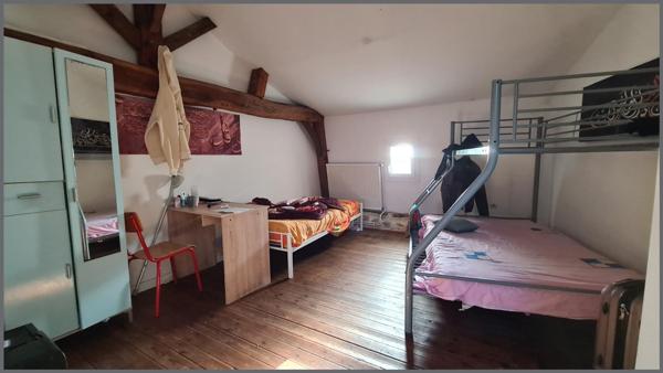 Maison à BRESSUIRE, 79300 - 7 pièces 119m²