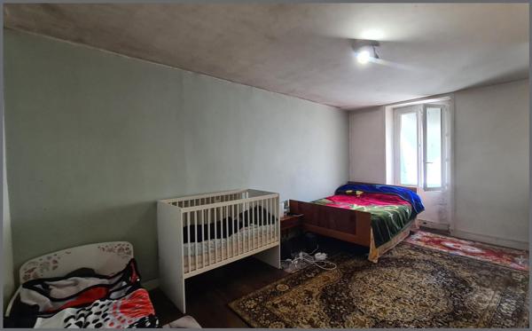 Maison à BRESSUIRE, 79300 - 7 pièces 119m²