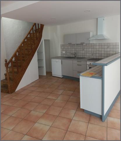 Maison à BRESSUIRE, 79300 - 7 pièces 119m²