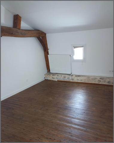 Maison à BRESSUIRE, 79300 - 7 pièces 119m²