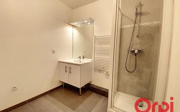 Appartement à louer    2 pièces • 36,35 m2 Châtenay-Malabry