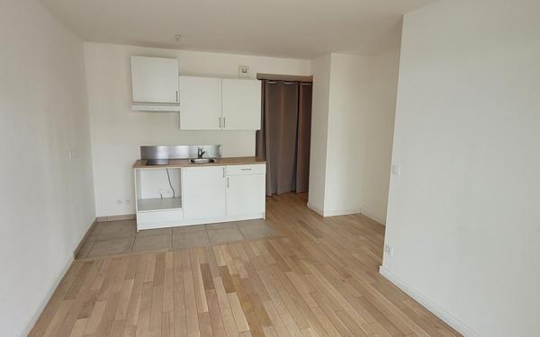 Appartement à louer    2 pièces • 36,35 m2 Châtenay-Malabry