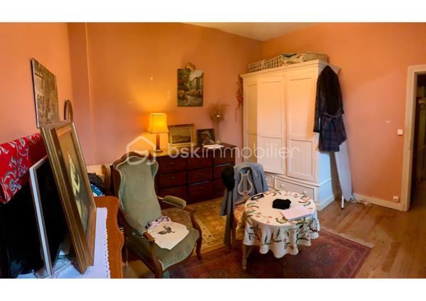 Local d activites de 636 m²