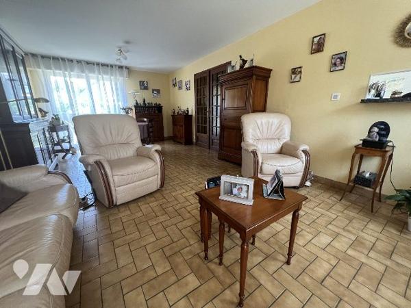 MAISON D'HABITATION A VENDRE