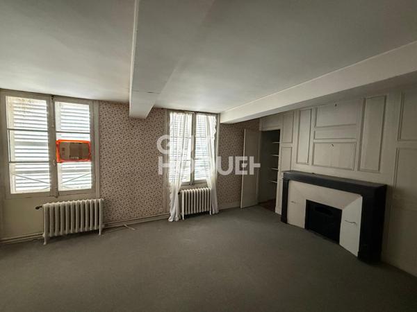 Rare - Hôtel particulier à réinventer ? coeur de Compiègne