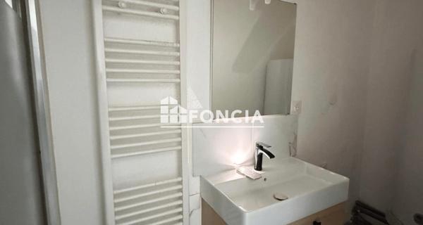 Location Appartement 3 pièces 68 m² - Brunstatt-didenheim 68720