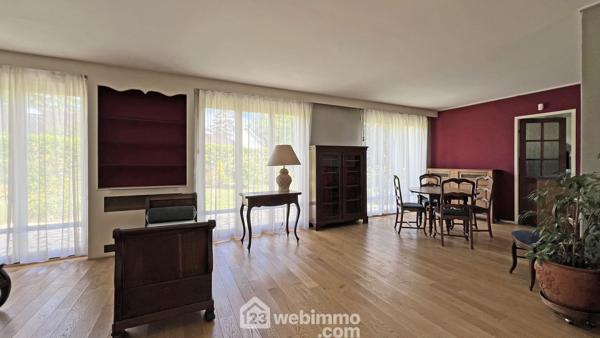 Maison 190 m² à Santeny 94440