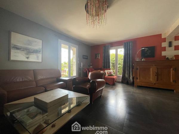 Maison 200 m² à Vivonne 86370